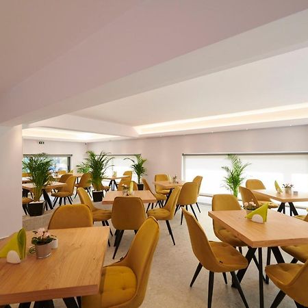 אתונה Meni Apartments מראה חיצוני תמונה