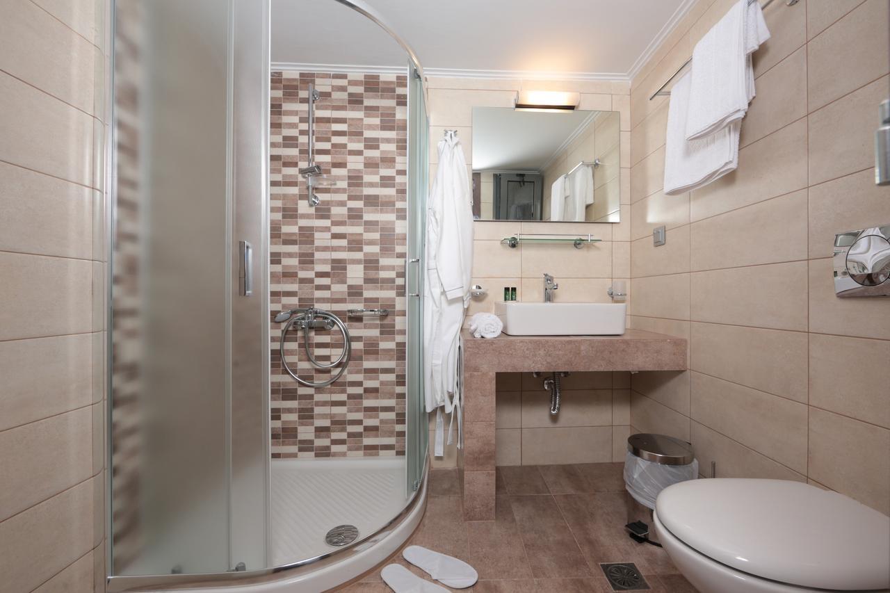 אתונה Meni Apartments מראה חיצוני תמונה