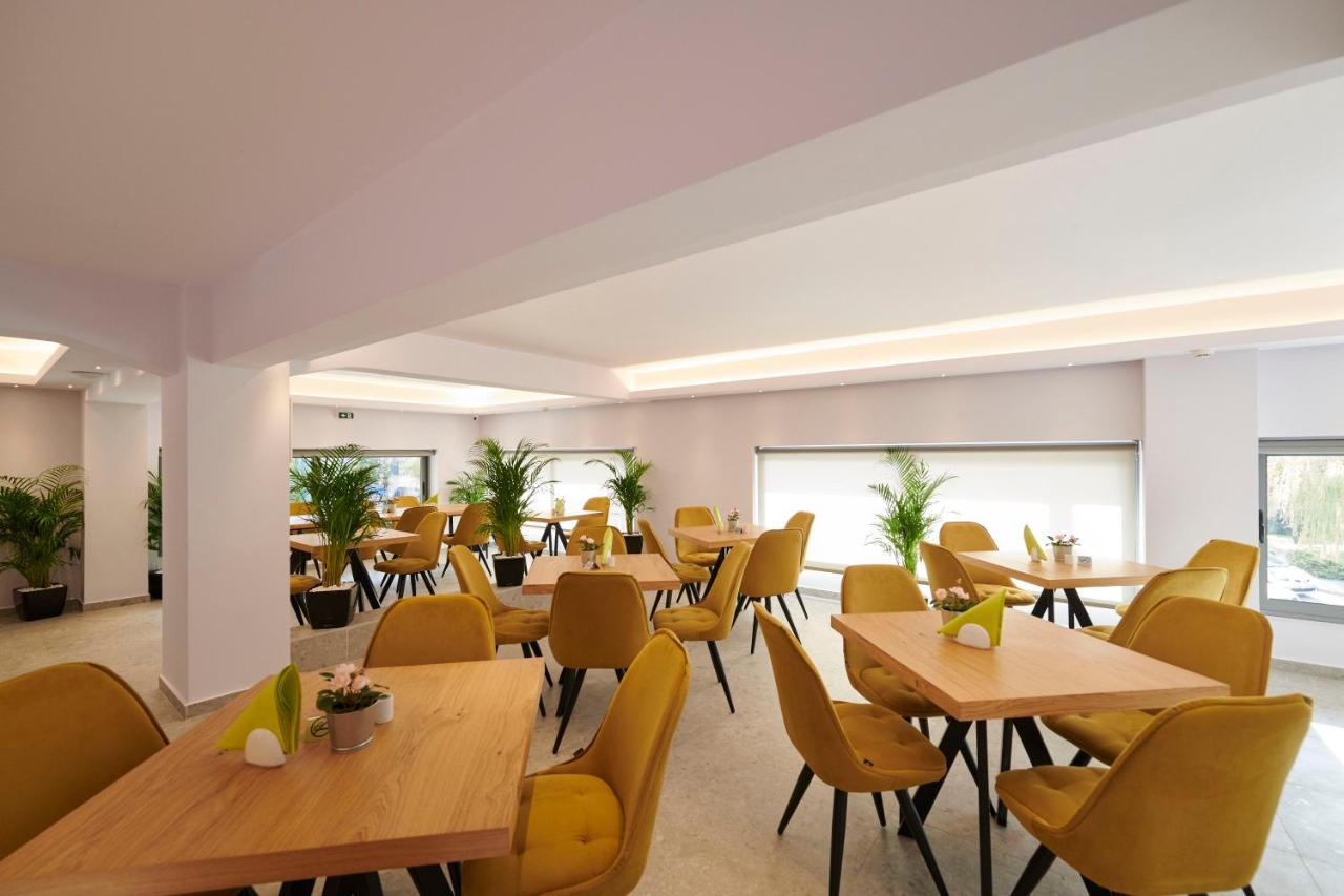 אתונה Meni Apartments מראה חיצוני תמונה